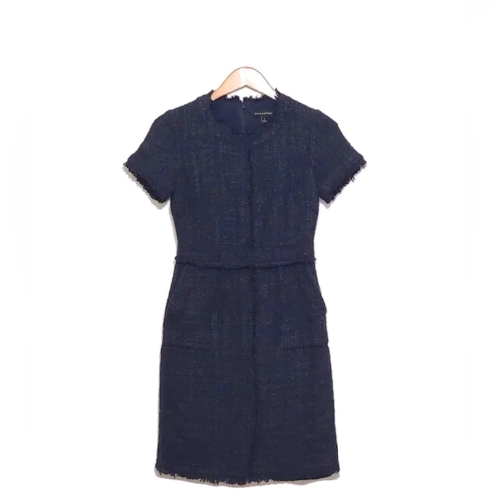 Banana Republic: Cotton Tweed Crew
Neck Short Sleeve Blue Pencil Dress size 12
